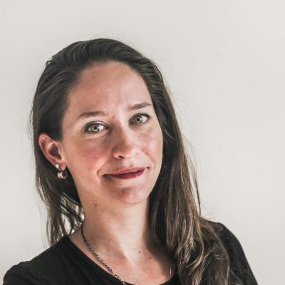Andrea, del equipo de Guayku